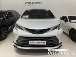 Toyota Sienna 2.5 Hybrid 2WD — 2025