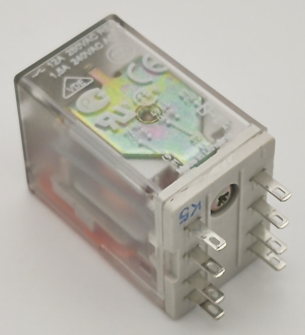 Промежуточное реле переменного тока ABB CR-M230AC2 1SVR405611R3000