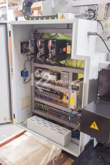 Инструментальный фрезерный станок STALEX WFM 750 Servo