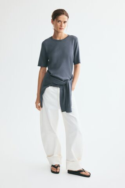Топ тонкой вязки из вискозы с короткими рукавами - H&M