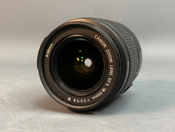 Canon 1300D kit 18-55mm III 29.200 Кадров