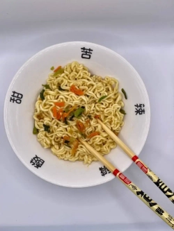 Лапша Nongshim "Kimchi Ramyun" Нонгшим Кимчи Рамен