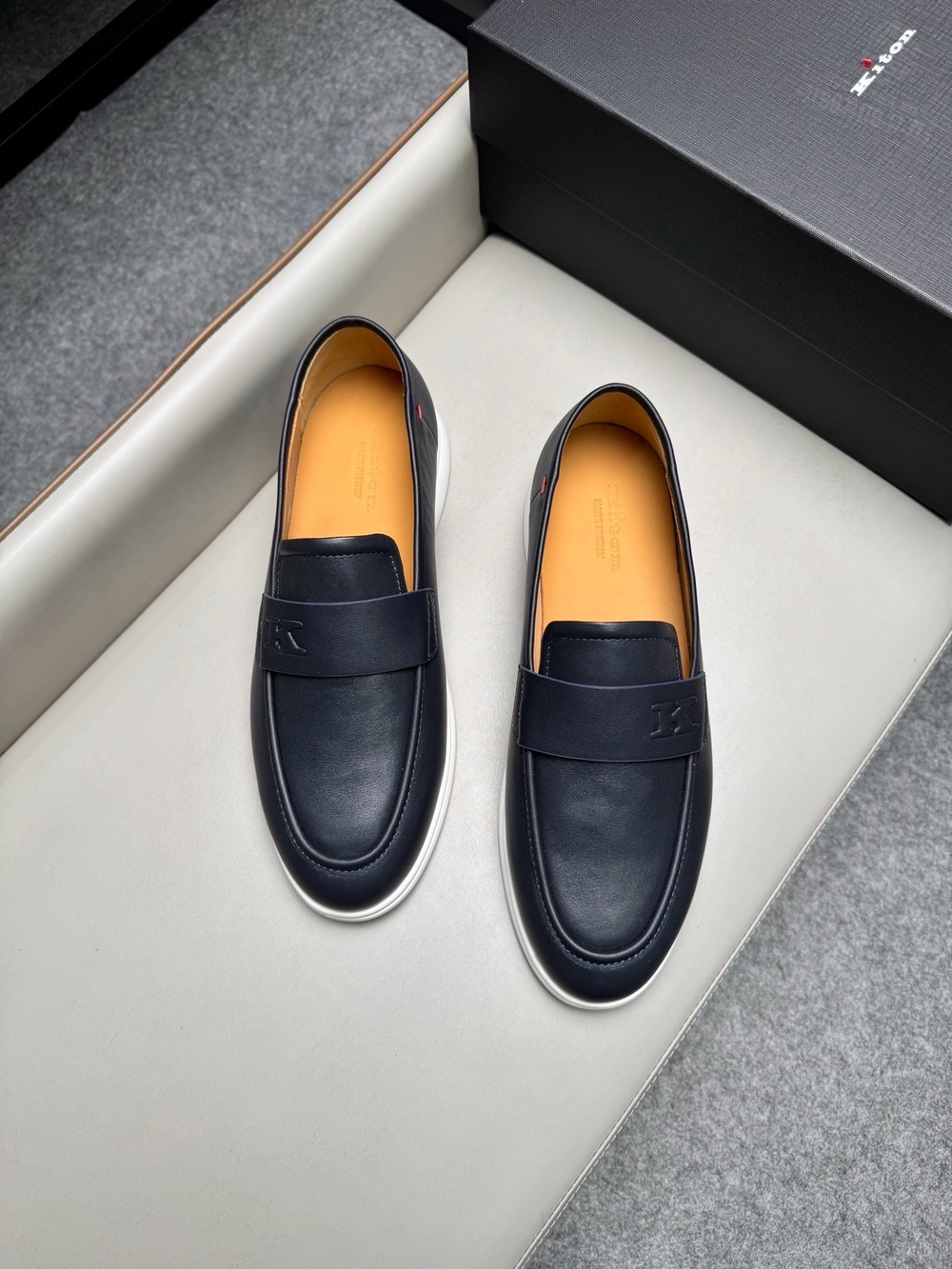 Лоферы Kiton