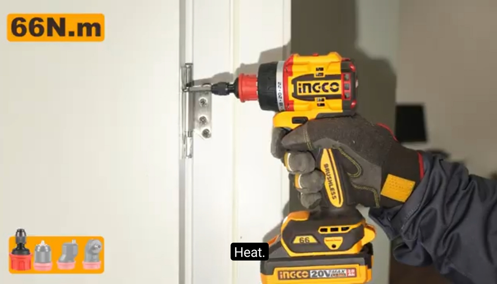 Аккумуляторный бесщёточный шуруповерт INGCO CDLI206686 INDUSTRIAL 20 В 66 Нм с набором сменных насадок