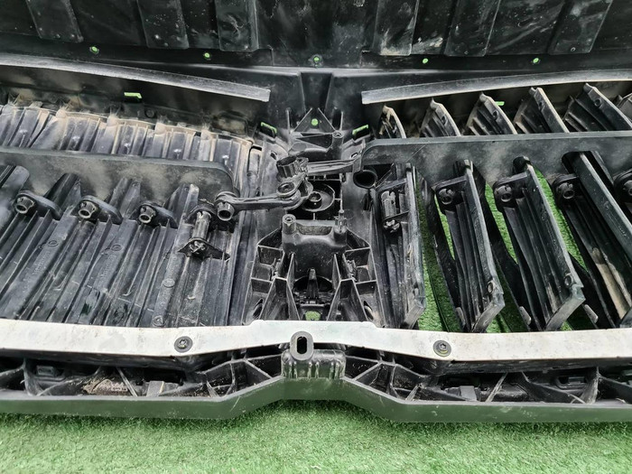 Решетка радиатора BMW X5 G05 (2018-2023)