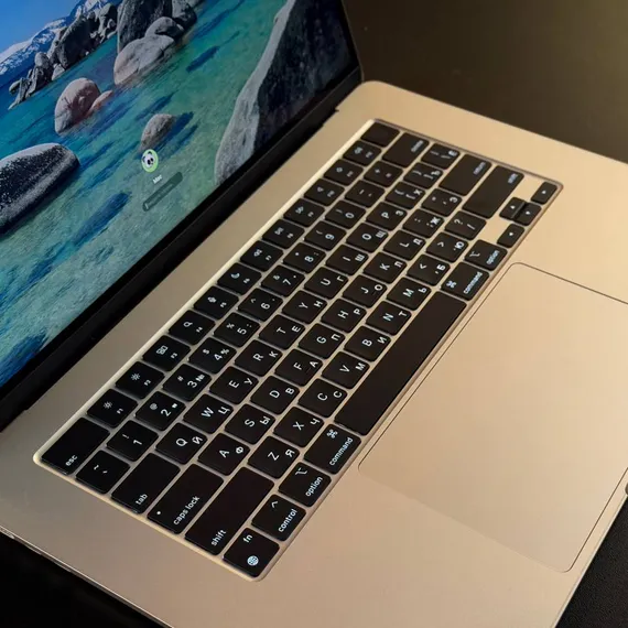 Б/У Ноутбук Apple MacBook Air 15 M2 8\256 Starlight 95% (WQVXLW34RM)