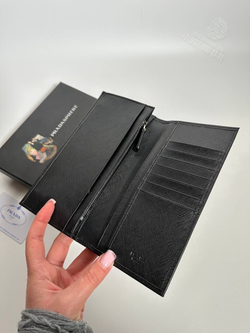 Бумажник Prada