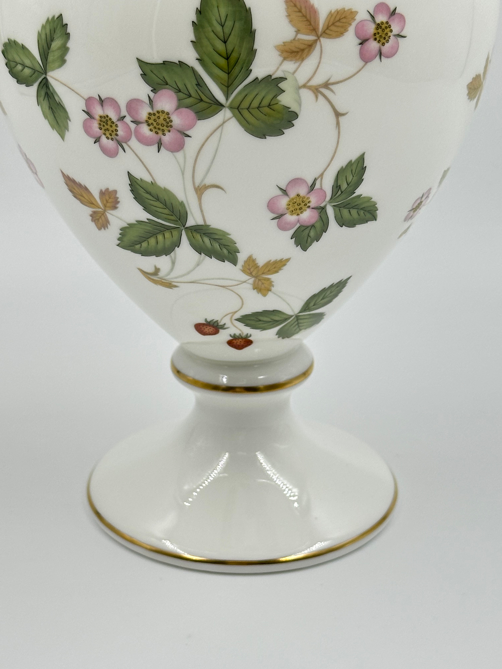Ваза 21см Wedgwood, Wild Strawberry