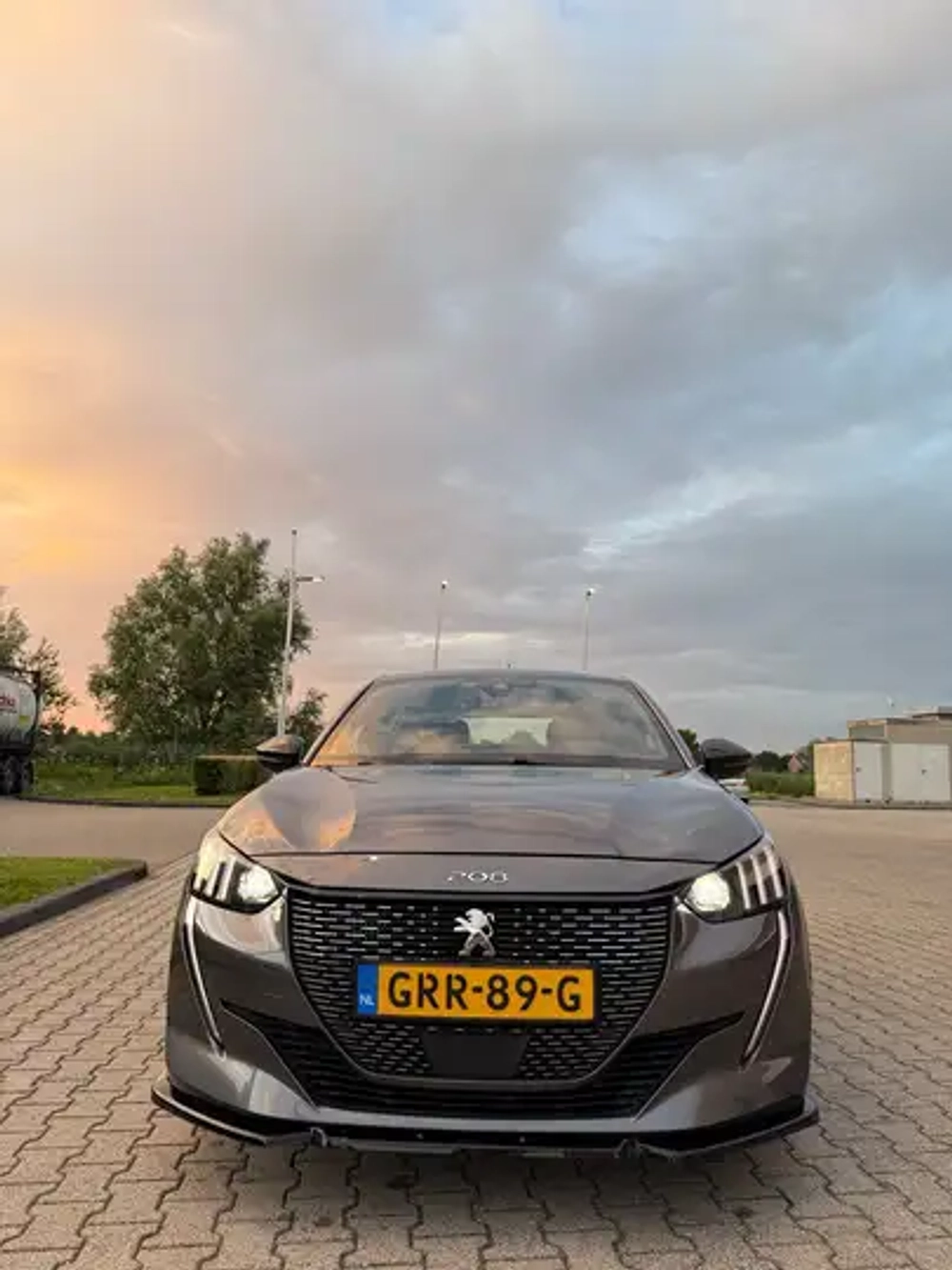 Peugeot 208 GT