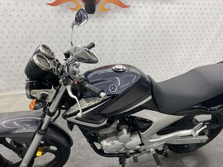 Yamaha YBR250, 2011