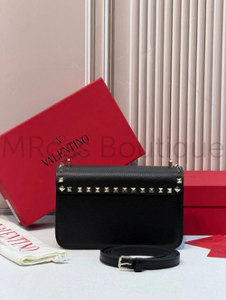 Женская сумка Валентино Valentino Garavani Rockstud черная премиум класса