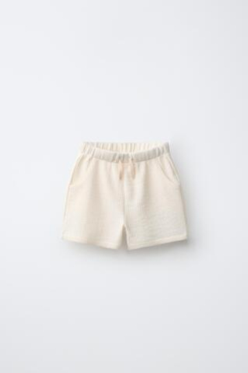 ZARA КОМФОРТНЫЕ ШОРТЫ, ЭКРЮ