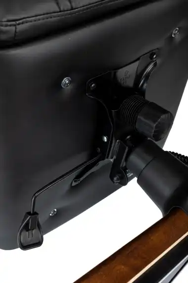 Кресло руководителя Бюрократ T-9932Walnut черный экокожа крестов. металл/дерево