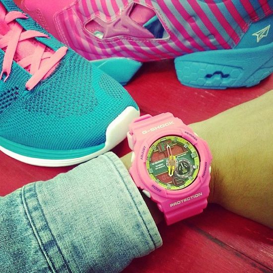 Наручные часы Casio G-Shock GA-310-4ADR