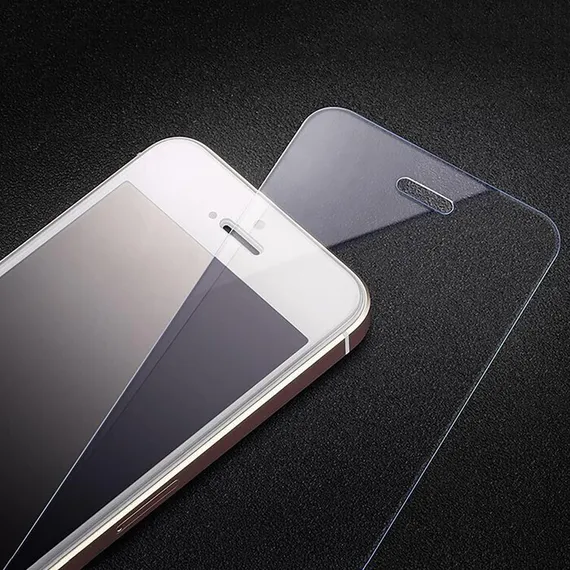 Защитное стекло 2.5D LuazON для iPhone 5/5S, полный клей, 0.26 мм, 9Н