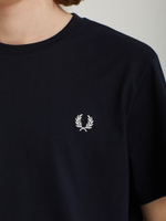 Мужская Футболка Rear Powder Laurel Graphic