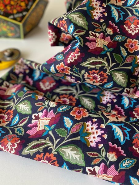 ЦВЕТОЧНЫЙ УЗОР НА ЧЕРНОМ отрез 70 см 100% хлопок Handmade Fabrics 3