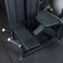 U3001D-JZ Сгибание ног лежа. Стек 135 кг