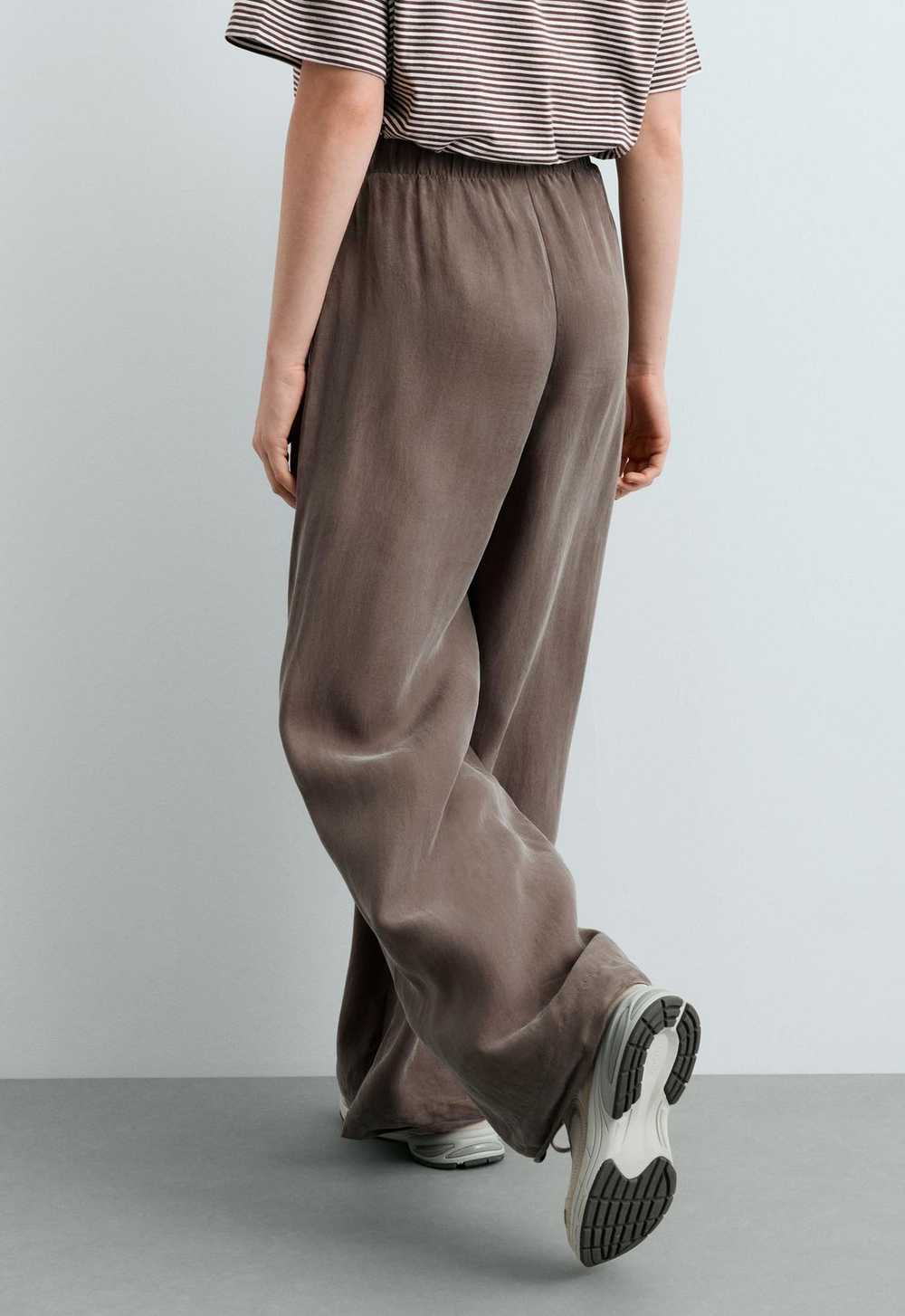 OYSHO Брюки wide leg из 100% лиоцелла, серо-коричневый