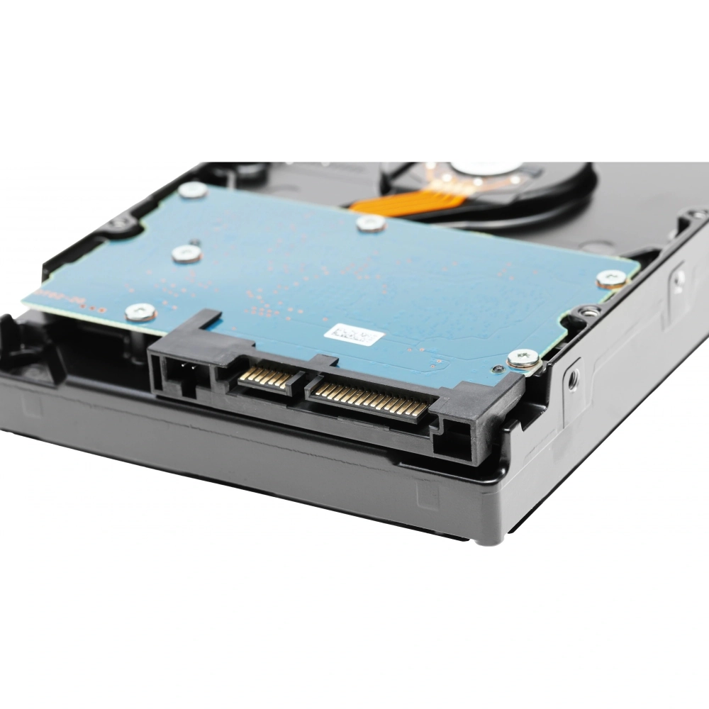 Жесткий диск HDD Toshiba SATA 6TB (HDWT860UZSVA)