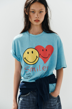 ZARA ФУТБОЛКА С ЭФФЕКТОМ ПОТЕРТОСТИ SMILEY®, СИНИЙ