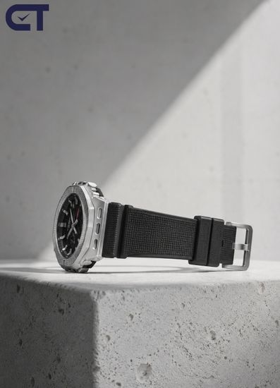 CASIO GM-2100M-1ADR G-SHOCK мужские наручные часы — металлическая восьмиугольная G-SHOCK с компактным корпусом