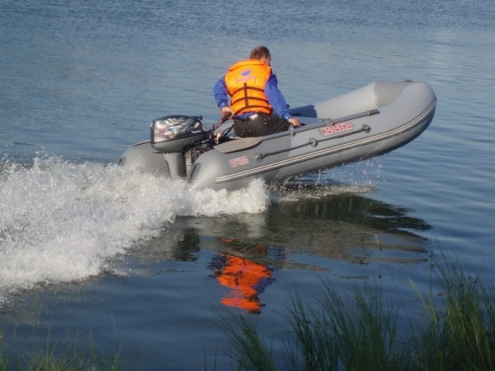 Лодка Посейдон Касатка 385 Marine