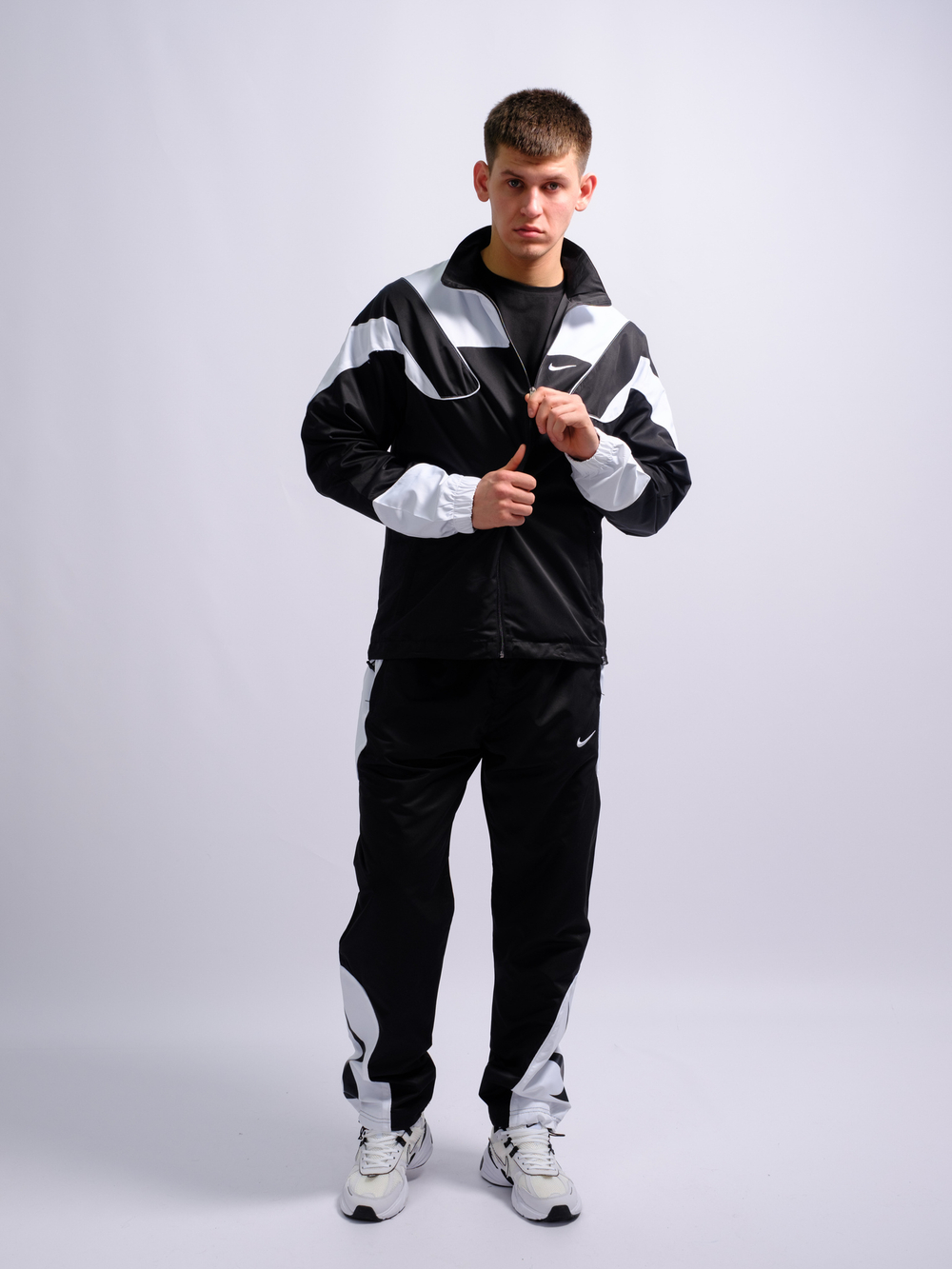 Костюм NIke #574 (чер.-бел.)