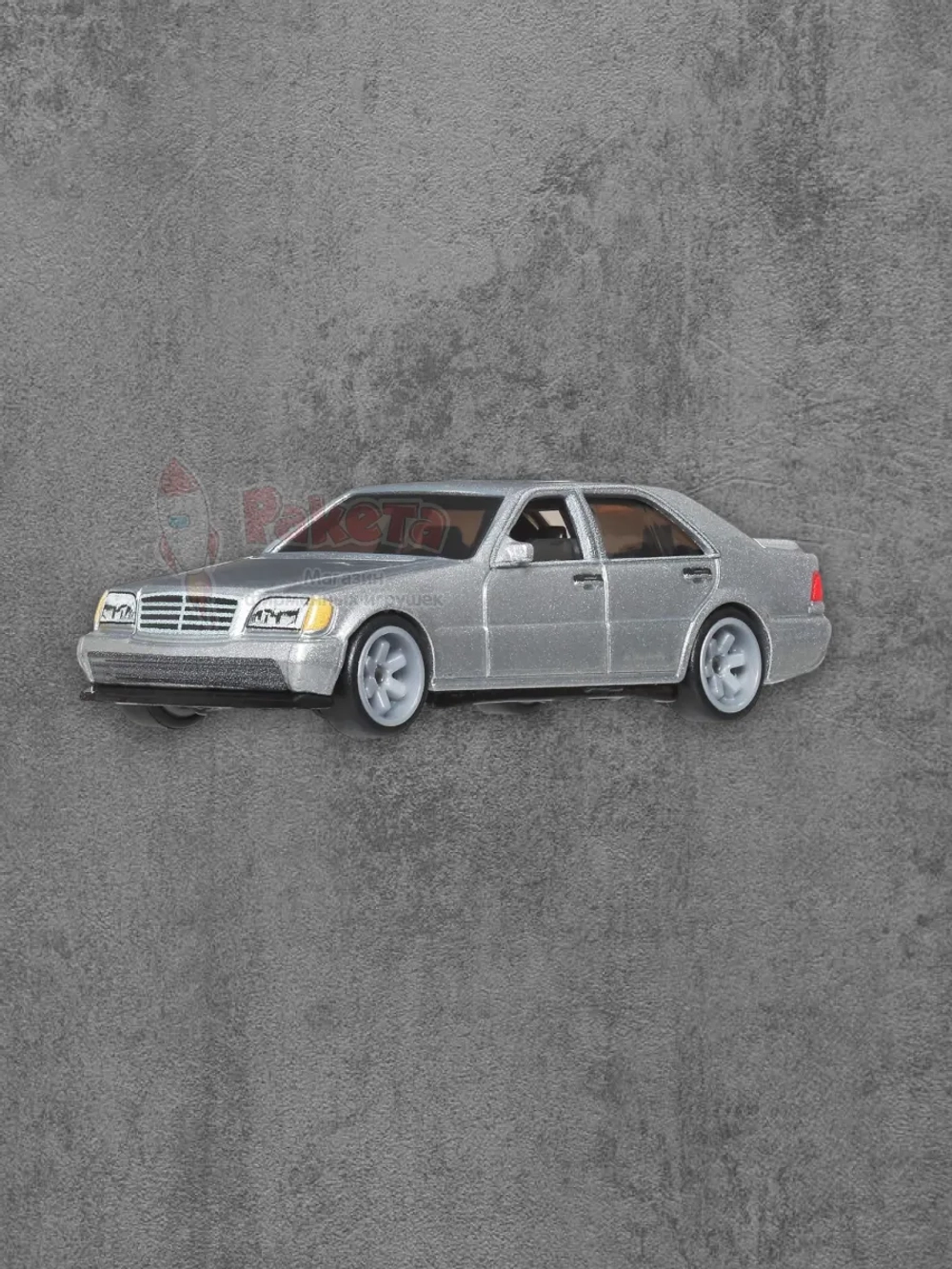 Машинка Хот Вилс Премиум Mercedes Benz 500 Sel HNW46 JHW67