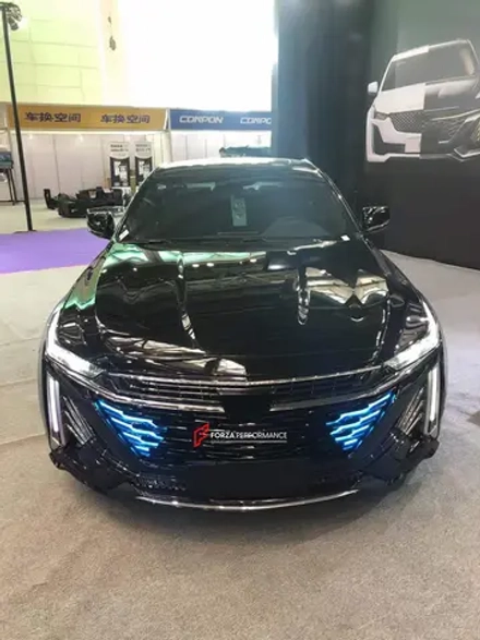 Передний бампер с LED подсветкой для Cadillac CT5 2019+ Кадиллак