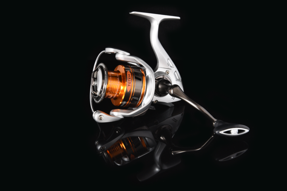 Катушка безынерционная Black Side TOTEM 2500FD (5+1 подш.)