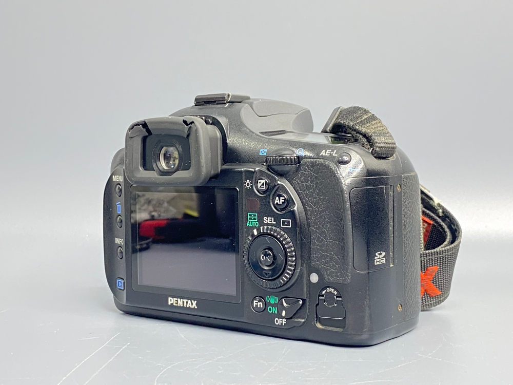 Pentax K20D 89000 кадров