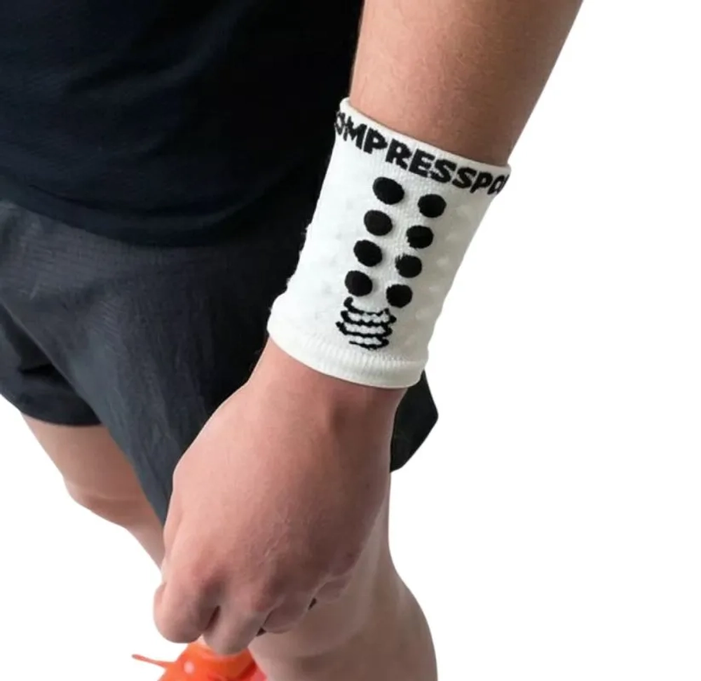 Напульсник теннисный Compressport Racing Band 2P - white