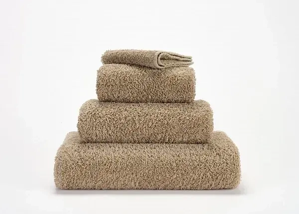 Полотенце 200x200 Abyss & Habidecor Super Pile 711 taupe