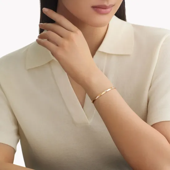Браслет Laurence Graff Signature Faceted Pave Diamond Bangle