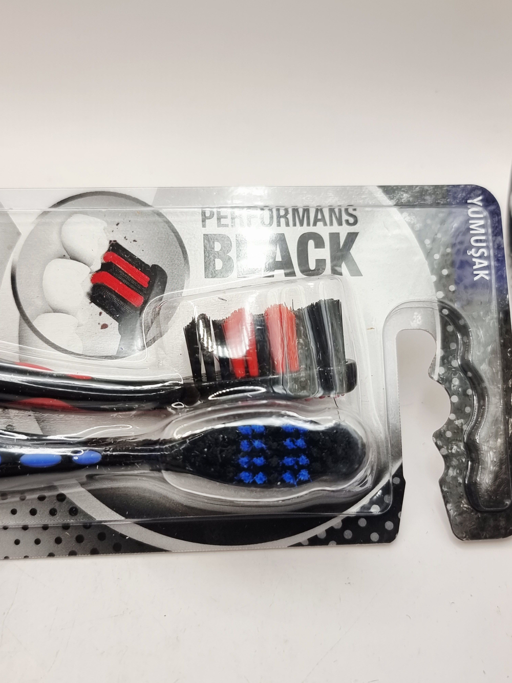 Signal набор зубных щеток Performans Black 1+1, мягкая, 2 щетки в упаковке (Турция)