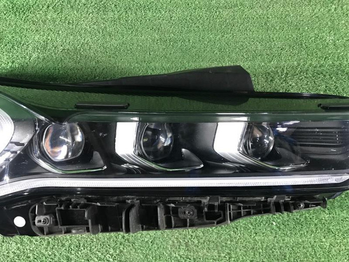 Фара правая Kia K5 (2019-2023) LED