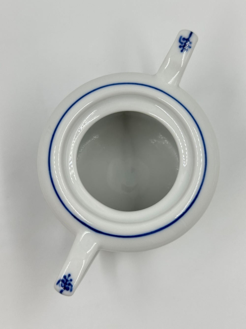 Сахарница Indisch Blau, Jäger