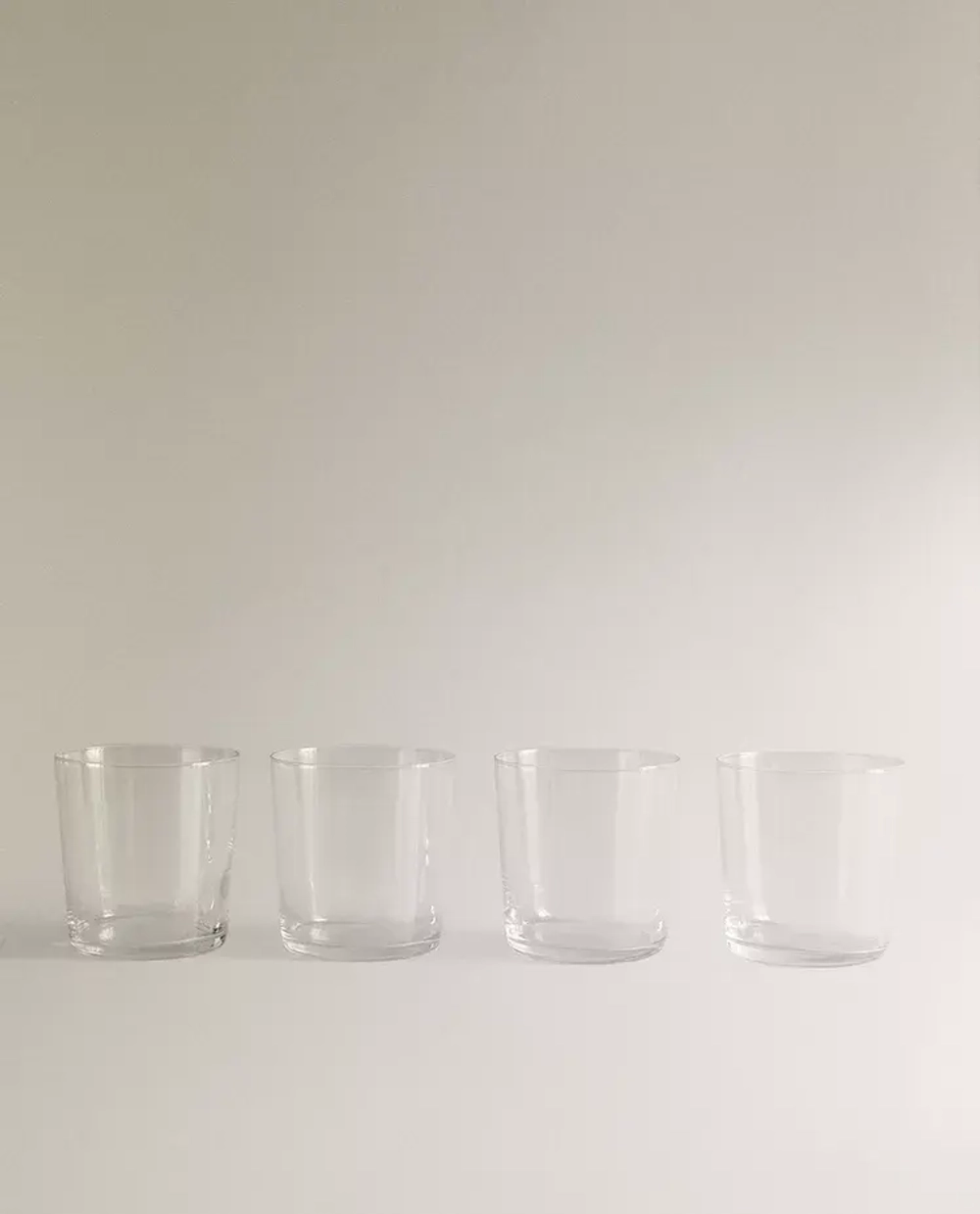 ZARA HOME ВЫСОКИЕ СТАКАНЫ ИЗ СТЕКЛА (НАБОР ИЗ 4 ШТ.), ПРОЗРАЧНЫЙ