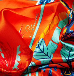Платок REVE ORANGEПлаток 100% Petrusse 105x105 Оранжевый / Синий / Голубой