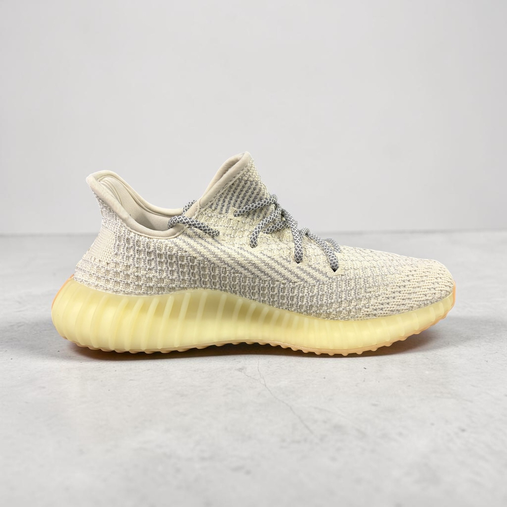Adidas Yeezy Boost 350 V2 • Cream Bone