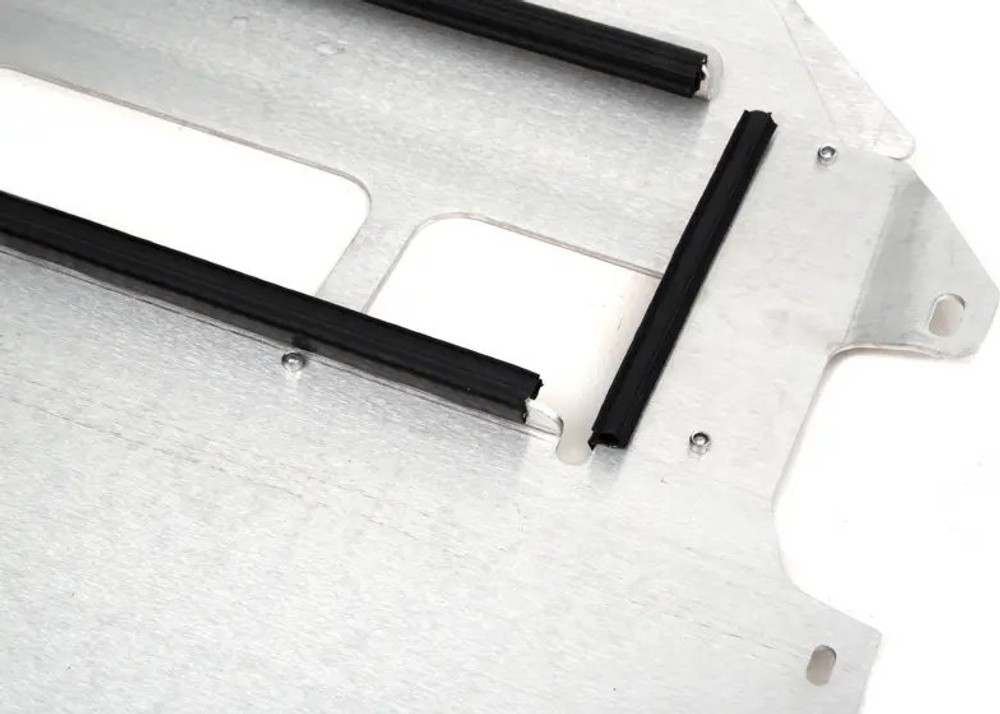Алюминиевая защита двигателя и масляного радиатора Turner Motorsport BMW M2/M3/M4 G8x Skid Plate - Milled Finish