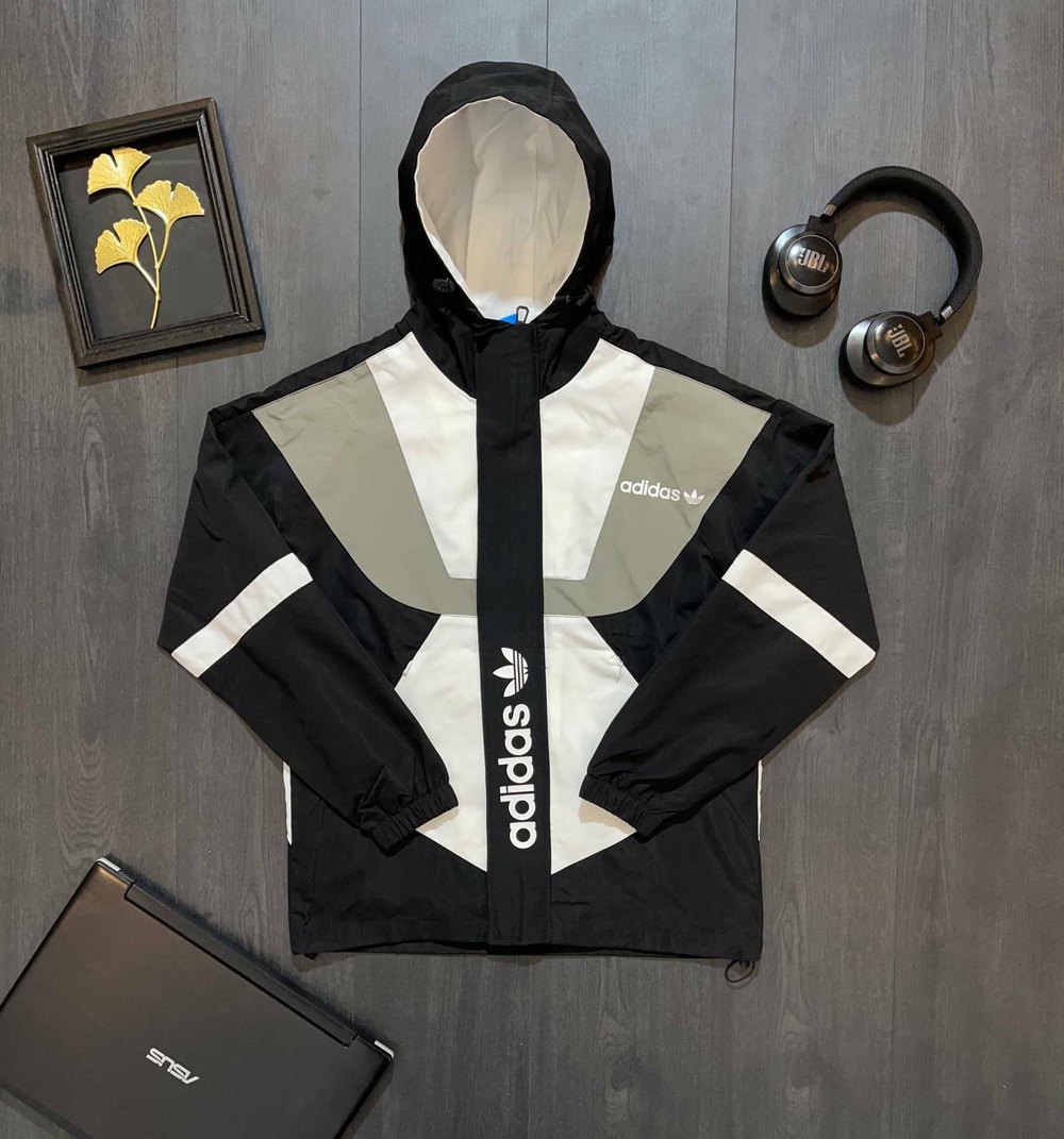 Куртка ветрозащитная Adidas • Черно-бежевый