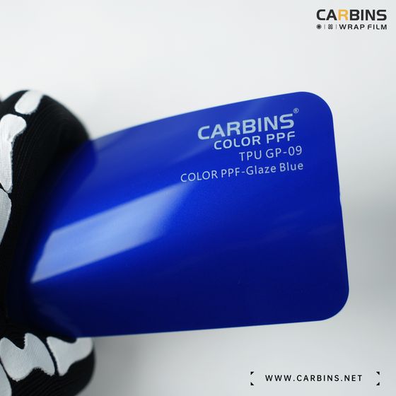 Веер образцов полиуретановой цветной пленки Carbins Color PPF