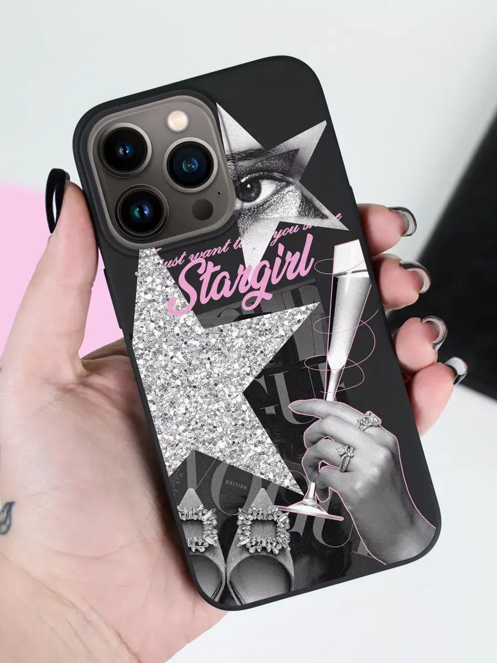 Чехол на iPhone 16 Pro