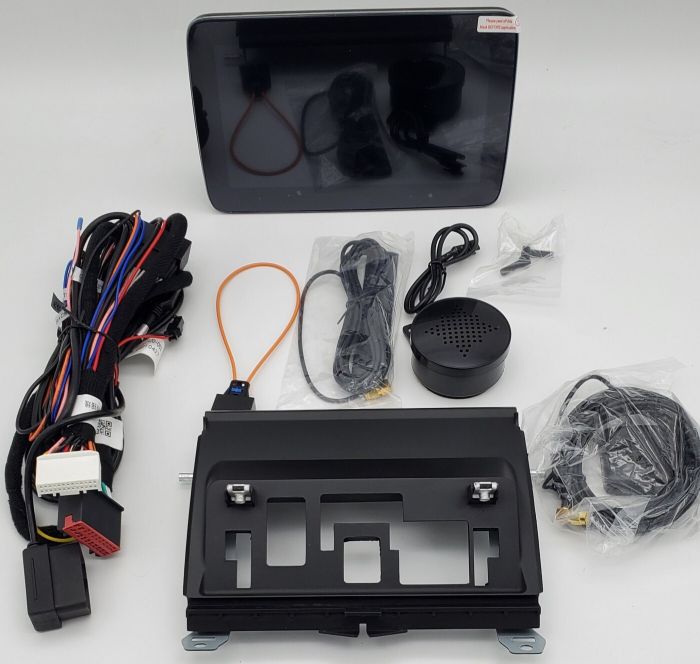 Магнитола для Land Rover Discovery 3 2005-2009 - Kuberg MRW-8703 монитор 8.4" на Android 10, Carplay, SIM-слот