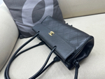 Женская сумка-шопер Chanel с клапаном — тёмно-синяя, 40 см — фото 2
