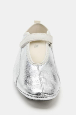 ZARA СПОРТИВНЫЕ КОЖАНЫЕ БАЛЕТКИ С ЭФФЕКТОМ МЕТАЛЛИК, СЕРЕБРИСТЫЙ
