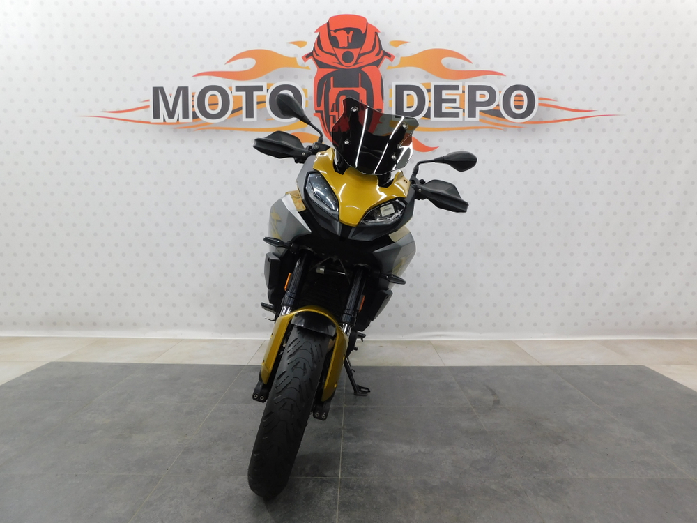 BMW F900XR , 2020