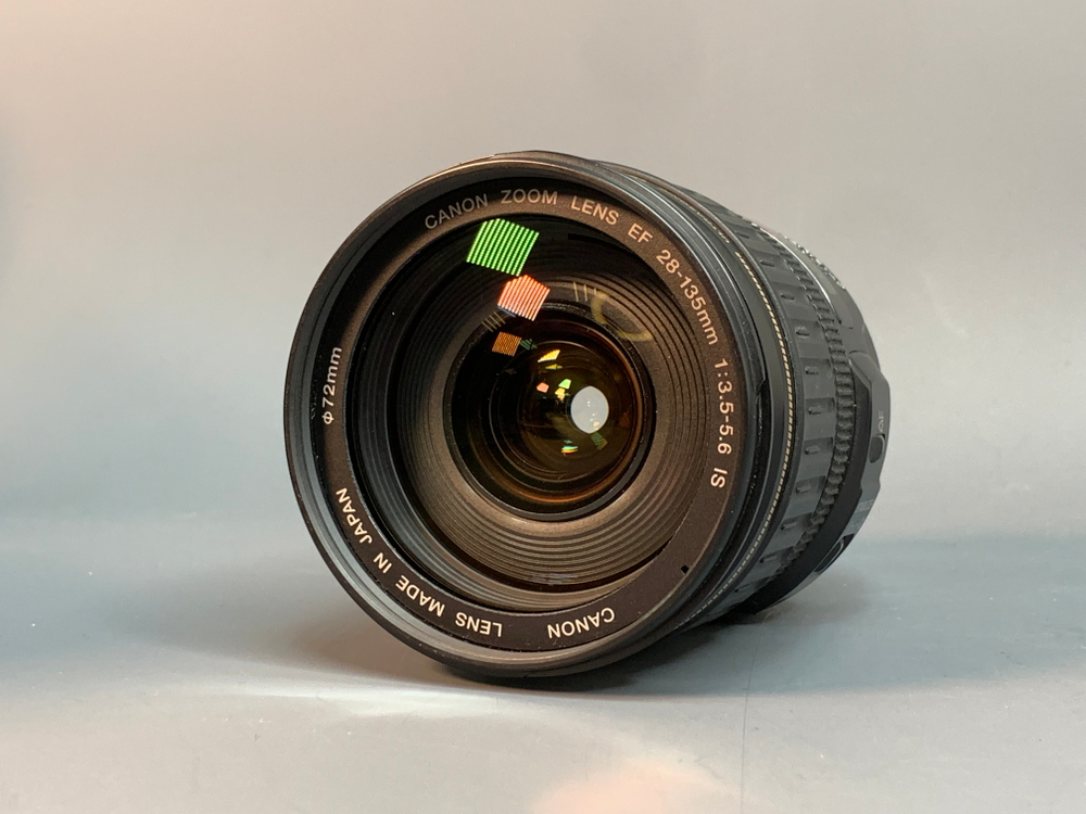 Canon EF 28-135mm 3.5-5.6 IS